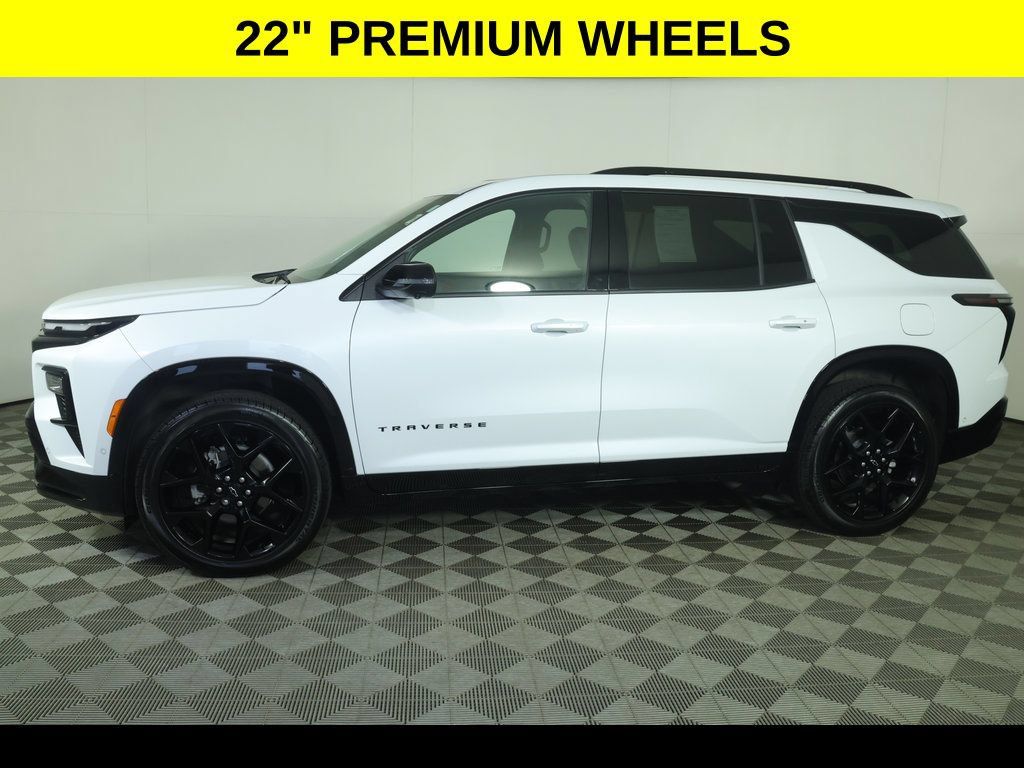 Certified 2026 Chevrolet Traverse RS w/ LPO, Floor Liner Package AWD/4WD image 6