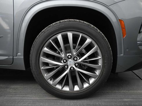 New 2026 Buick Enclave Avenir w/ Super Cruise Package AWD/4WD image 10