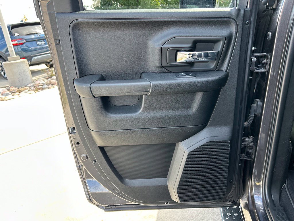 Used 2022 RAM 1500 Warlock AWD/4WD image 25