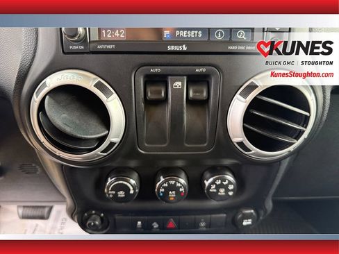 Used 2013 Jeep Wrangler Sahara w/ Dual Top Group AWD/4WD image 25