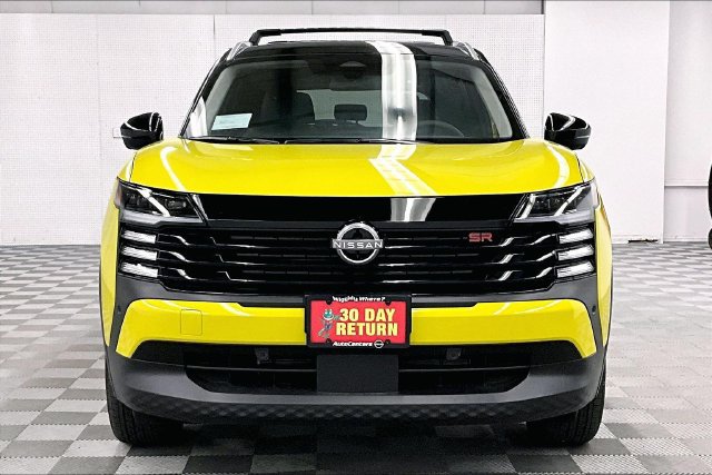 New 2026 Nissan Kicks SR w/ Cold Weather Package FWD image 17