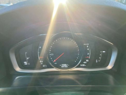 Used 2017 Volvo S60 T5 Inscription w/ Convenience Package image 21