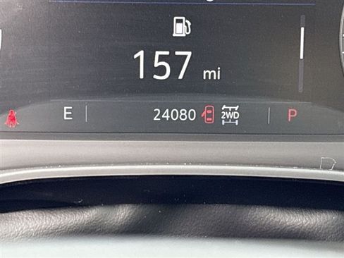 Certified 2025 Cadillac XT6 Luxury AWD/4WD image 12