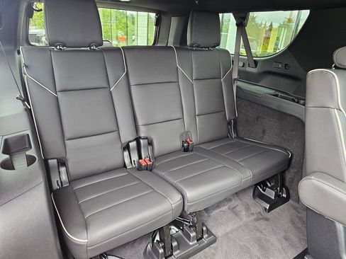 New 2026 Cadillac Escalade ESV Sport w/ Touring Package AWD/4WD image 13