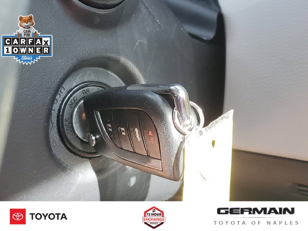 Certified 2025 Toyota Corolla LE FWD image 33