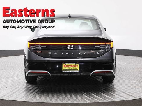 Used 2025 Hyundai Sonata SEL image 6