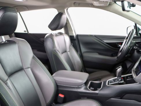 Used 2024 Subaru Outback Onyx Edition image 27