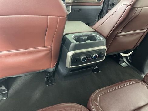 Used 2024 Ford Expedition Max Limited image 44