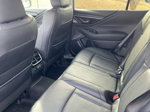 Used 2020 Subaru Outback Limited w/ Popular Package #2 image 12