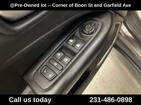 Used 2021 Jeep Compass Latitude AWD/4WD image 15