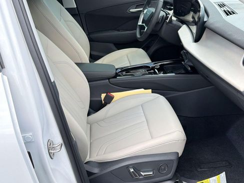 New 2026 Audi Q3 quattro 2.0T AWD/4WD image 28