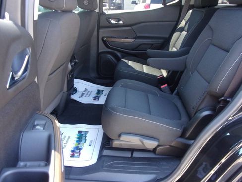 Used 2021 GMC Acadia SLE w/ Driver Convenience Package AWD/4WD image 11