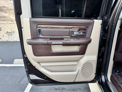 Used 2016 RAM 2500 Longhorn w/ Convenience Group image 20