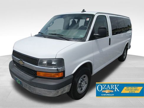 Certified 2016 Chevrolet Express 3500 LT w/ LT Preferred Equipment Group RWD image 1