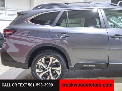 Used 2021 Subaru Outback Limited image 18