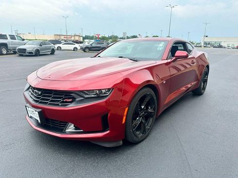 Used 2022 Chevrolet Camaro LT w/ RS Package RWD image 7