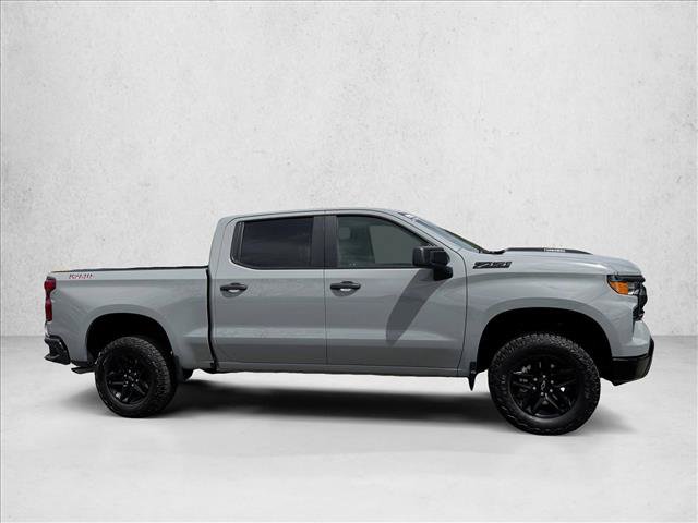 Used 2024 Chevrolet Silverado 1500 Custom Trail Boss w/ LPO, Dark Essentials Package AWD/4WD image 4