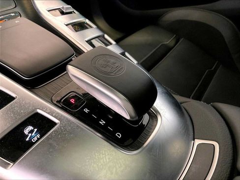 Used 2022 Mercedes-Benz AMG GT 53 image 17