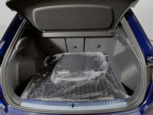 New 2025 Audi Q3 2.0T Premium image 24