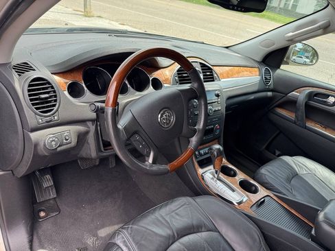 Used 2012 Buick Enclave Leather AWD/4WD image 11