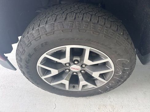 Used 2017 GMC Sierra 1500 SLT w/ All Terrain Package image 7