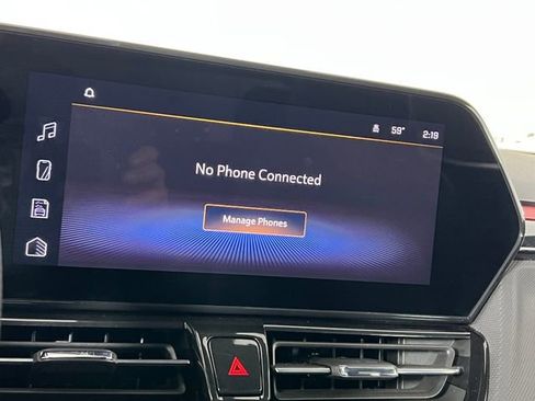 Used 2025 Chevrolet TrailBlazer RS w/ Driver Confidence Package image 32