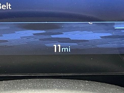 New 2026 Chevrolet Equinox LT w/ Safety and Technology Package AWD/4WD image 2