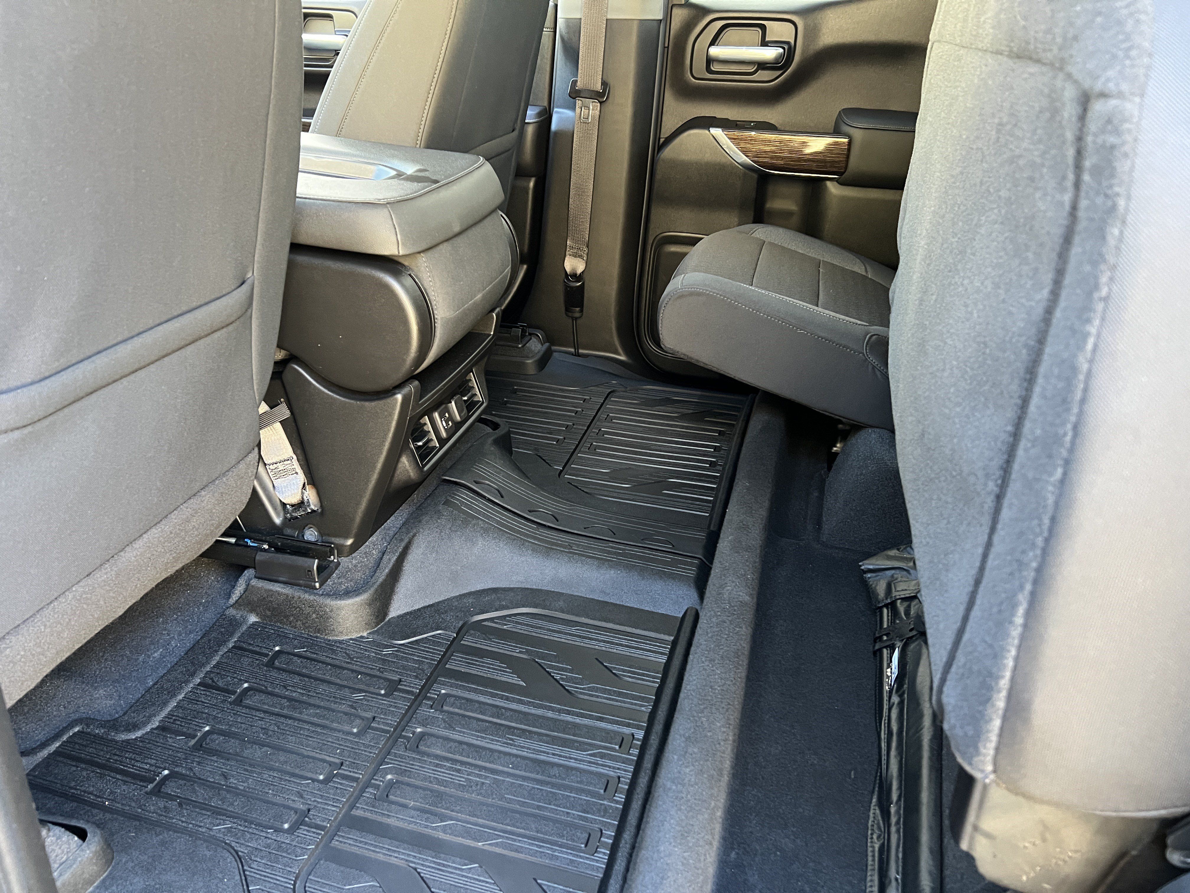 Used 2021 GMC Sierra 1500 Elevation w/ X31 Off-Road Package AWD/4WD image 18