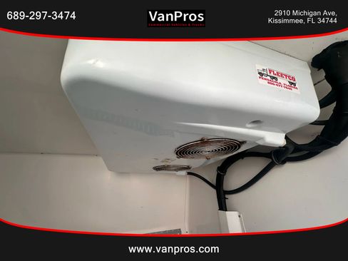 Used 2014 Chevrolet Express 3500 Extended image 16