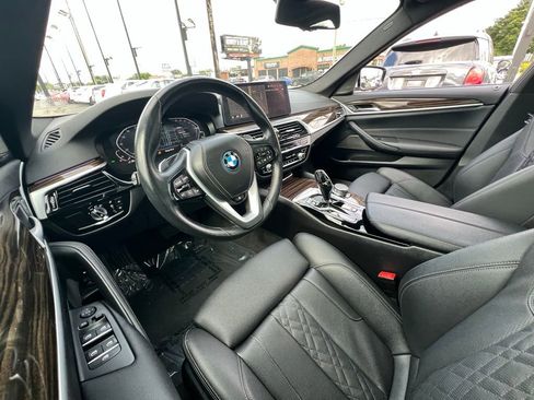 Used 2023 BMW 530e xDrive 530e iPerformance image 14