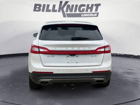 Used 2017 Lincoln MKX Reserve AWD/4WD image 4