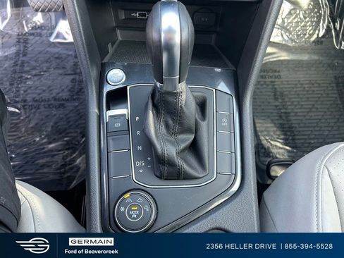 Used 2019 Volkswagen Tiguan SE w/ Panoramic Sunroof Package AWD/4WD image 19