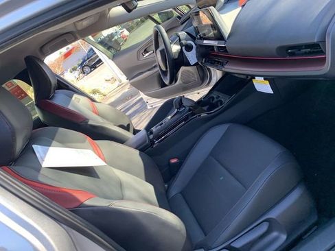 New 2026 Toyota Prius Plug-In Hybrid FWD image 14