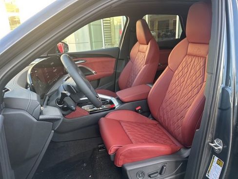New 2025 Audi SQ5 Premium Plus image 9
