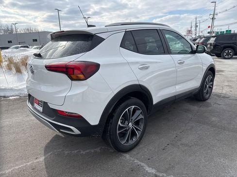 Used 2023 Buick Encore GX Select image 5