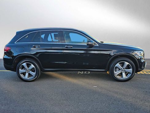 Used 2022 Mercedes-Benz GLC 300 GLC 300 image 2