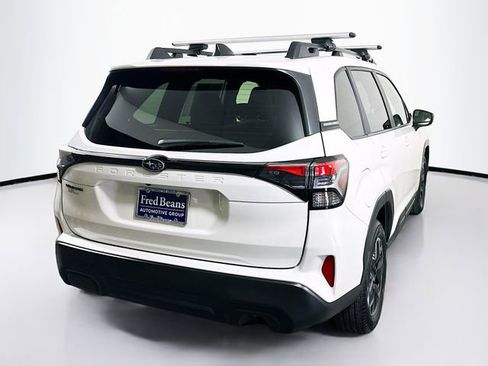 Used 2025 Subaru Forester Premium w/ Convenience Package #1 image 7