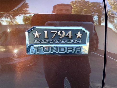 Used 2017 Toyota Tundra 1794 Edition image 11