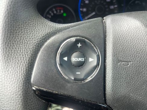 Used 2022 Honda HR-V LX image 18