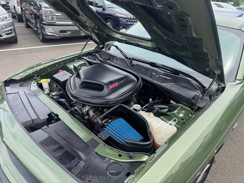 Used 2019 Dodge Challenger R/T Scat Pack w/ Shaker Package RWD image 22