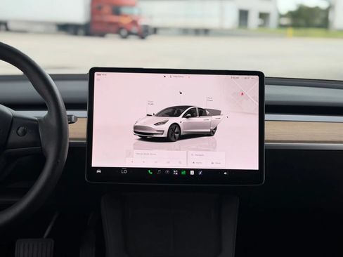 Used 2023 Tesla Model 3 Standard Range RWD image 25