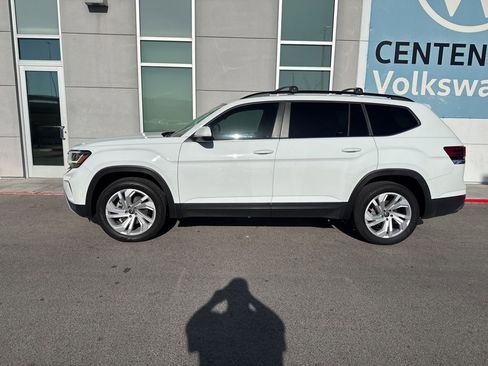 Used 2023 Volkswagen Atlas SE AWD/4WD image 4