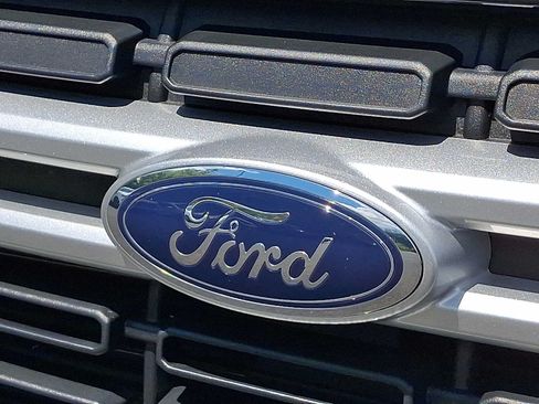 Used 2022 Ford Maverick Lariat w/ Lariat Luxury Package FWD image 29