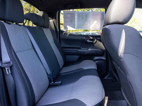 Used 2022 Toyota Tacoma TRD Sport AWD/4WD image 13