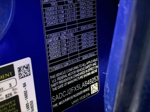 Used 2020 Jaguar F-PACE Premium image 37