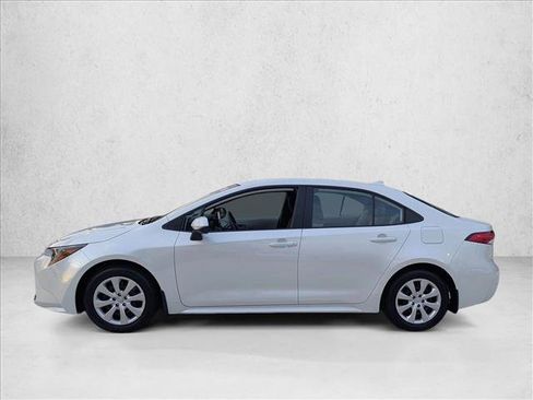 Certified 2026 Toyota Corolla LE image 8