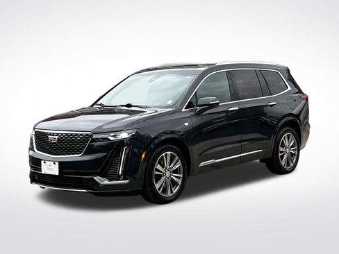 Used 2022 Cadillac XT6 Premium Luxury AWD/4WD image 1
