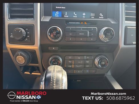 Used 2018 Ford F150 Lariat w/ Equipment Group 502A Luxury image 27