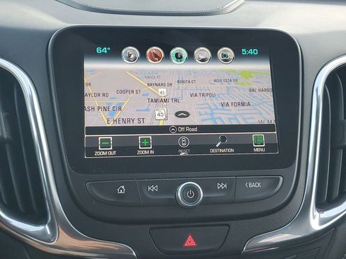 Used 2018 Chevrolet Equinox Premier image 31