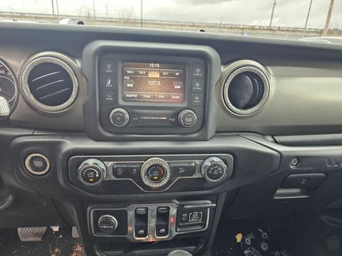 Used 2020 Jeep Wrangler Sport image 10